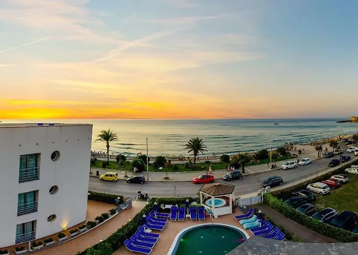 Astro Suite Hotel